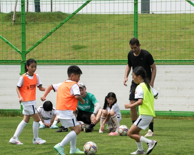 德式青训体系移植南通:门兴学院联合支云夏令营开营 德式青训体系移植南通:门兴学院联合支云夏令营开营
