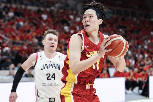 杨瀚森因湿疹缺阵夏联 王兆丰揭秘奔波疲劳诱因
