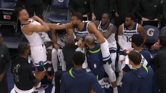 阿德巴约拳击希罗面部！NBA队友反目史：OK决裂、追梦一拳、血花兄弟等十宗最