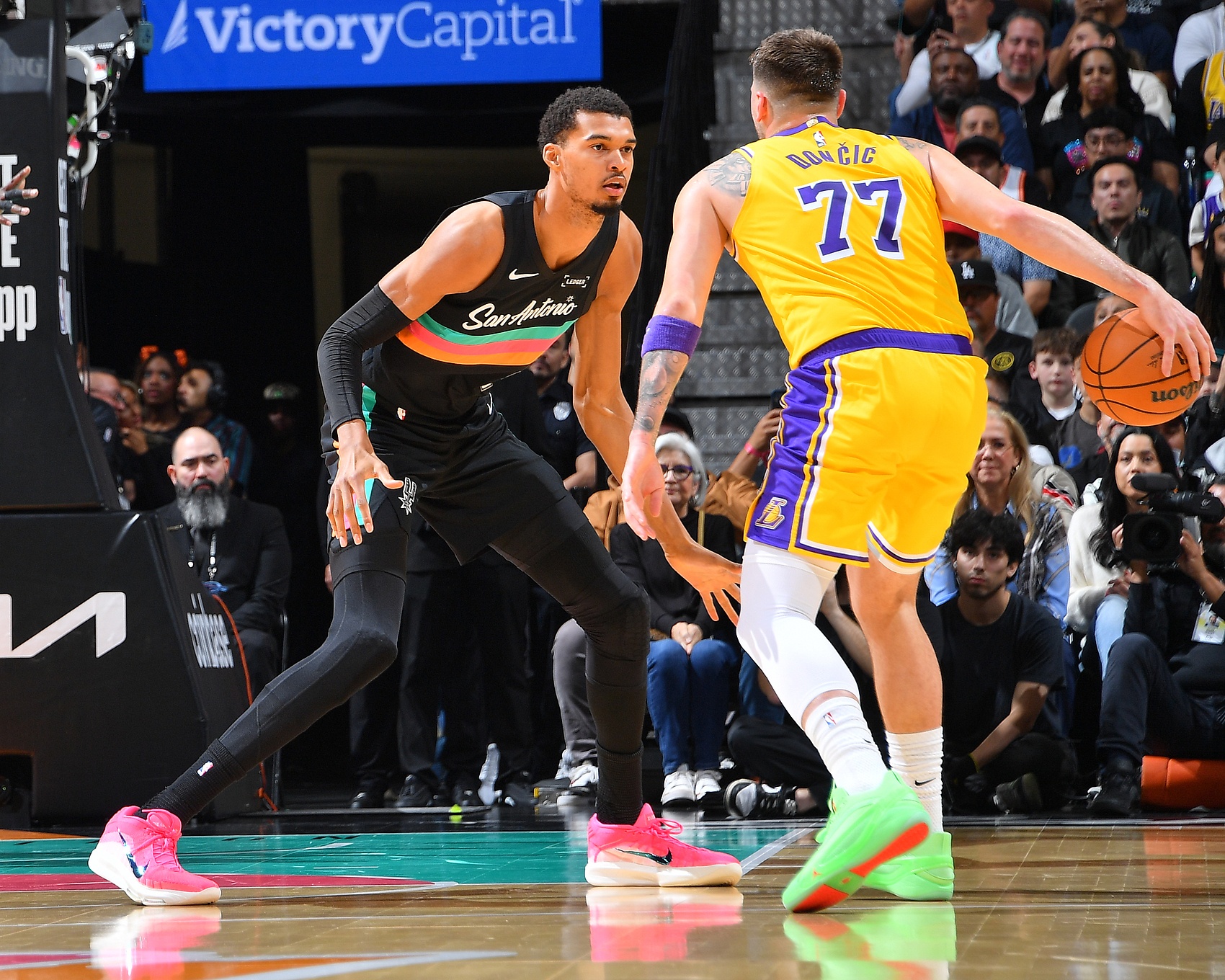 露天看台2030年NBA球员榜：文班第一东契奇第二，弗拉格第六